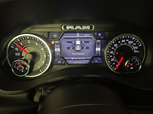 Used 2022 RAM 1500 Big Horn w/ Trailer Tow Group AWD/4WD image 18