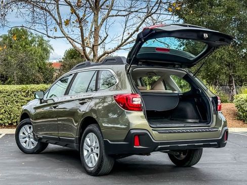Used 2018 Subaru Outback 2.5i image 19