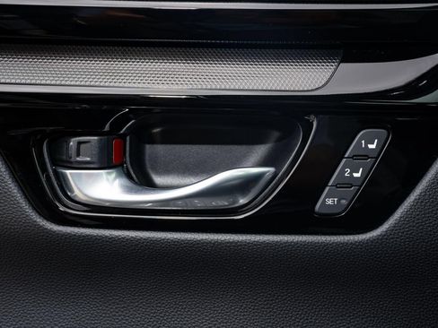 Certified 2025 Honda CR-V EX-L image 30