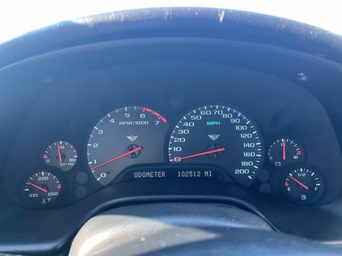 Used 1998 Chevrolet Corvette Coupe w/ Memory Pkg image 12