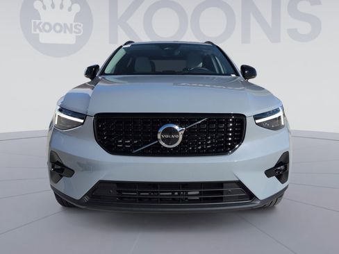 New 2026 Volvo XC40 B5 Ultra w/ Protection Package Premier image 11