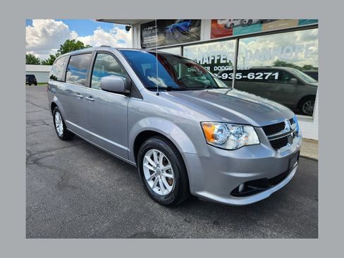 Used 2018 Dodge Grand Caravan SXT FWD image 1