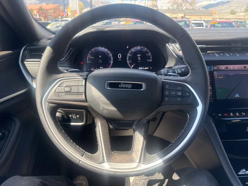 New 2026 Jeep Grand Cherokee Altitude AWD/4WD image 16