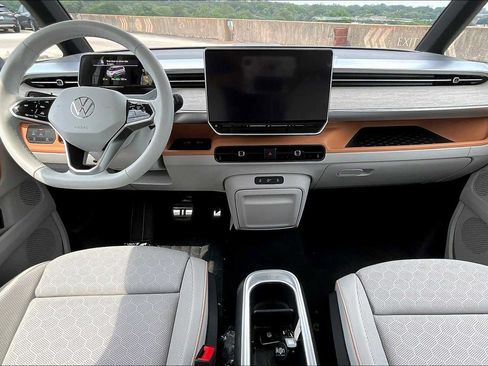 New 2025 Volkswagen ID. Buzz 1st Edition image 5