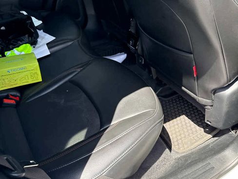 Used 2023 Jeep Compass Trailhawk image 18