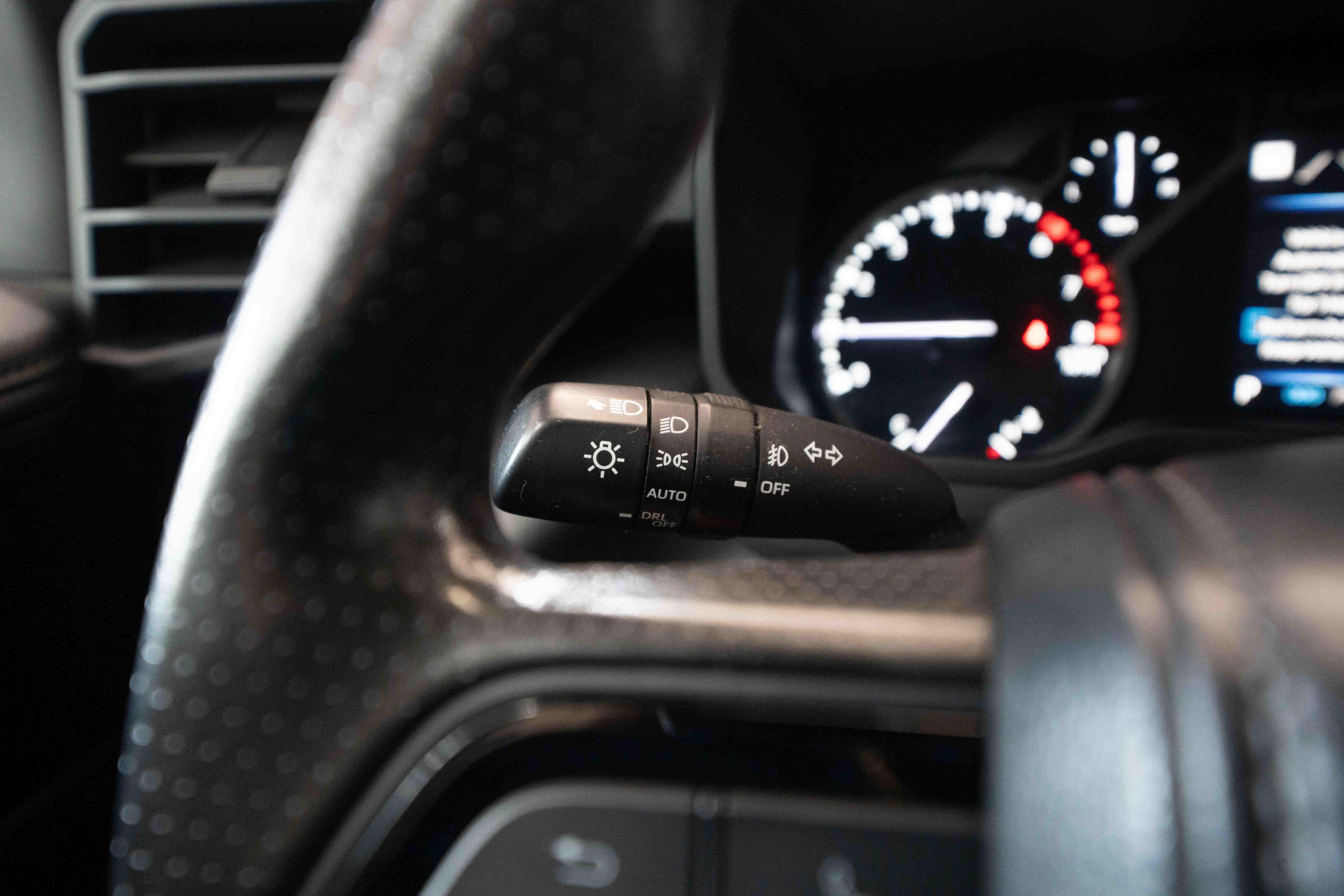 Used 2023 Toyota Tundra SR5 w/ SR5 Convenience Package AWD/4WD image 13