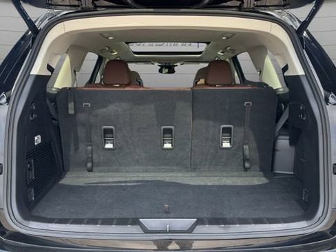 Used 2023 Subaru Ascent Touring AWD/4WD image 27