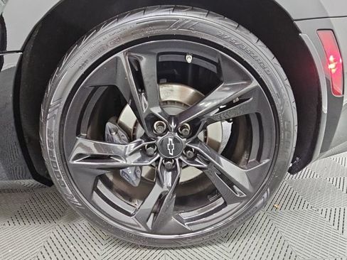 Certified 2023 Chevrolet Camaro SS RWD image 38