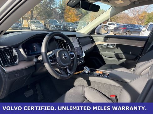 Certified 2025 Volvo XC90 B6 Plus image 18