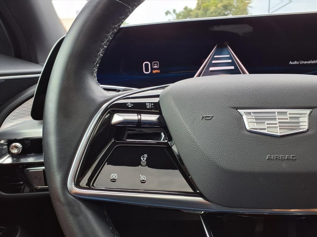 Certified 2024 Cadillac Lyriq Luxury RWD image 23