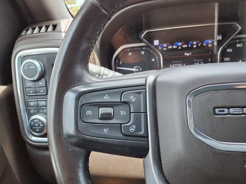 Used 2020 GMC Sierra 2500 Denali w/ Denali Ultimate Package AWD/4WD image 35