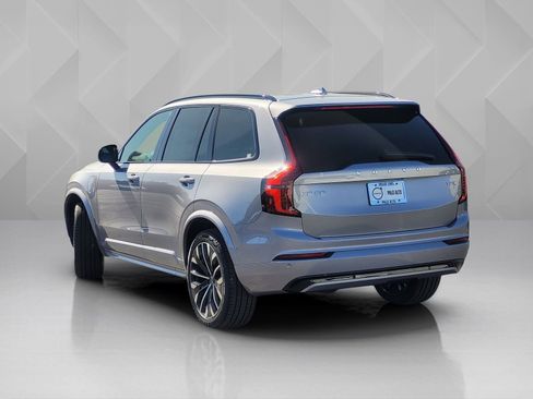 New 2026 Volvo XC90 T8 Ultra w/ Protection Package AWD/4WD image 4