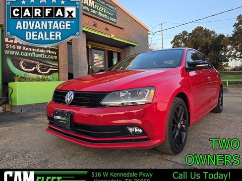 Used 2018 Volkswagen Jetta Sport FWD image 1