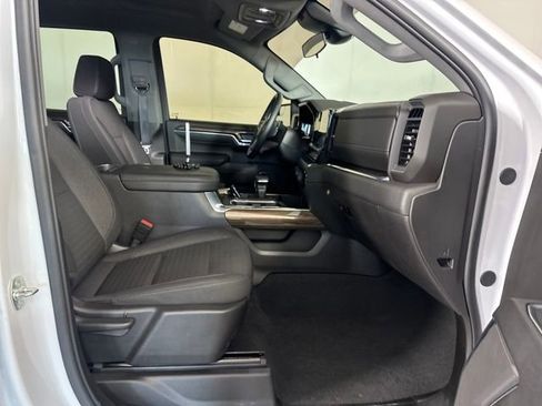 Used 2024 Chevrolet Silverado 1500 LT Trail Boss w/ Protection Package image 28