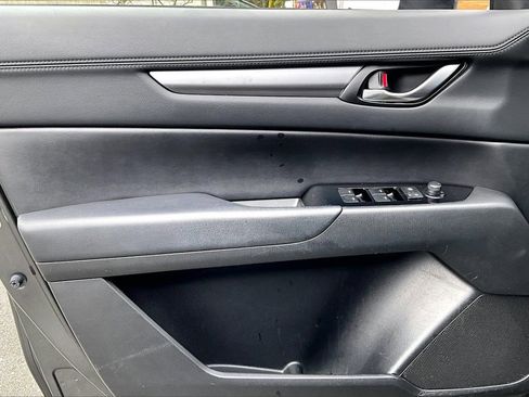 Used 2018 MAZDA CX-5 Touring image 24