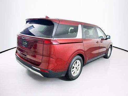 Used 2024 Kia Carnival LX image 9