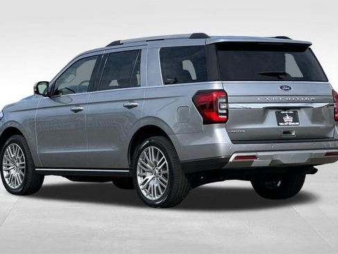 Used 2024 Ford Expedition Limited AWD/4WD image 7