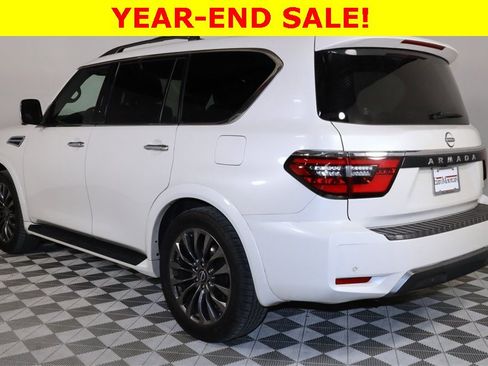 Used 2023 Nissan Armada Platinum w/ Captain's Chairs Package image 4