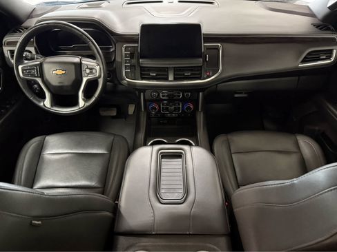 Used 2024 Chevrolet Suburban LT w/ LT Signature Plus Package AWD/4WD image 16