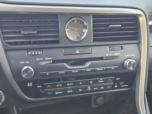 Used 2018 Lexus RX 350 FWD w/ Premium Package image 19