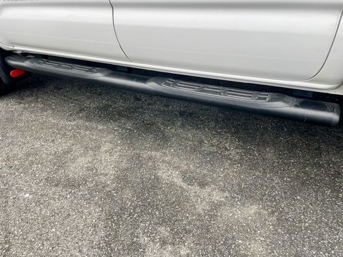 Used 2020 Toyota Tacoma TRD Off-Road image 40