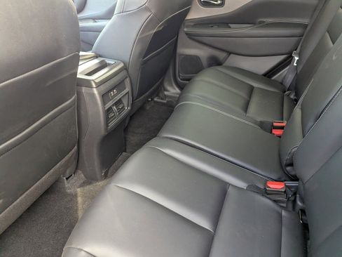 Certified 2024 Nissan Murano SV w/ SV Midnight Edition Package image 15