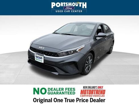 Used 2023 Kia Forte LXS image 13