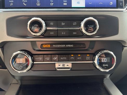 Used 2022 Ford F250 Lariat AWD/4WD image 30