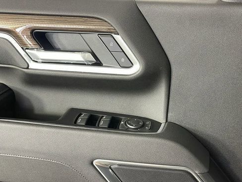 New 2025 Chevrolet Silverado 2500 LT w/ Convenience Package image 39