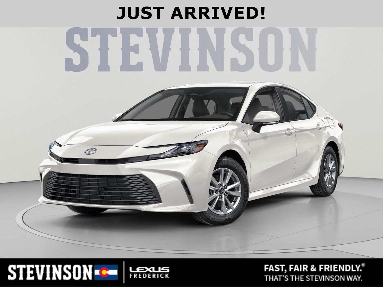 Used 2025 Toyota Camry XSE FWD image 1