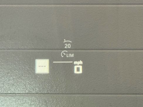 Used 2023 BMW M4 Competition w/ M Driver's Package image 43