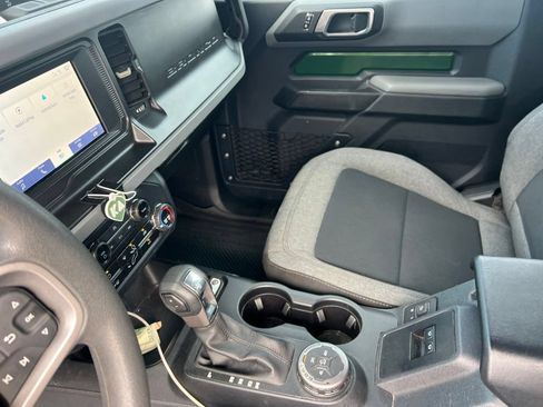 Used 2023 Ford Bronco 2-Door AWD/4WD image 11