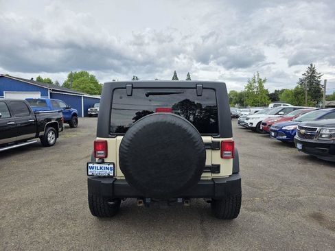 Used 2011 Jeep Wrangler Sport AWD/4WD image 6