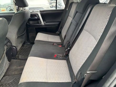 Used 2018 Toyota 4Runner 4WD image 15