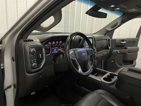 Used 2020 Chevrolet Silverado 1500 LT Trail Boss AWD/4WD image 38