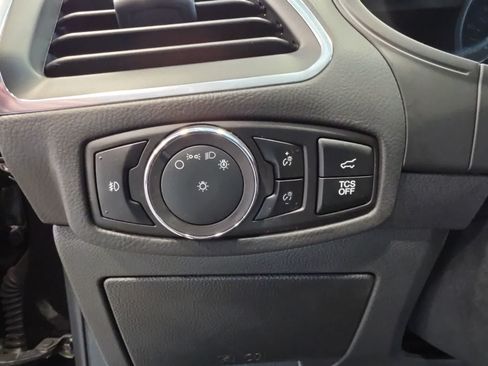 Used 2024 Ford Edge Titanium AWD/4WD image 17