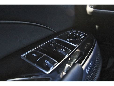 Used 2025 Cadillac Lyriq Sport image 19