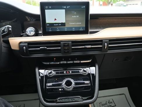 Used 2022 Lincoln Corsair Reserve AWD/4WD image 32