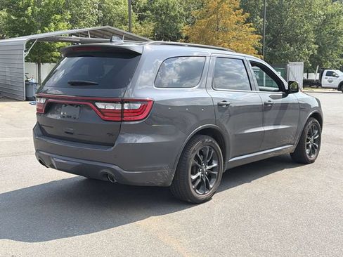Used 2023 Dodge Durango R/T RWD image 4