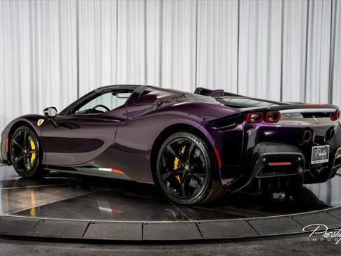 Used 2025 Ferrari SF90 Spider AWD/4WD image 23