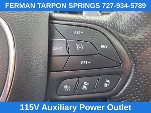 Used 2024 Dodge Durango GT RWD image 34