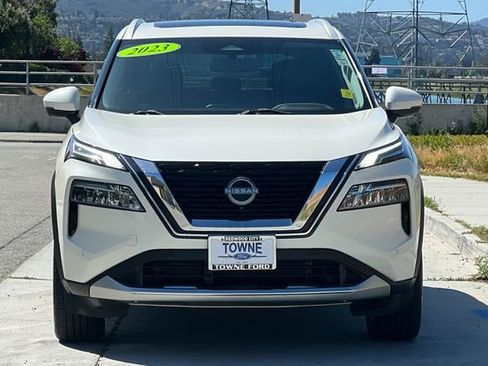 Used 2023 Nissan Rogue Platinum FWD image 9