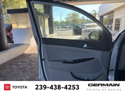 Used 2019 Hyundai Tucson SEL image 17