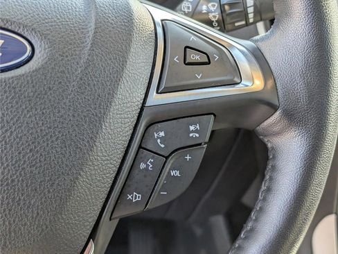 Used 2022 Ford Edge SEL w/ Convenience Package image 24