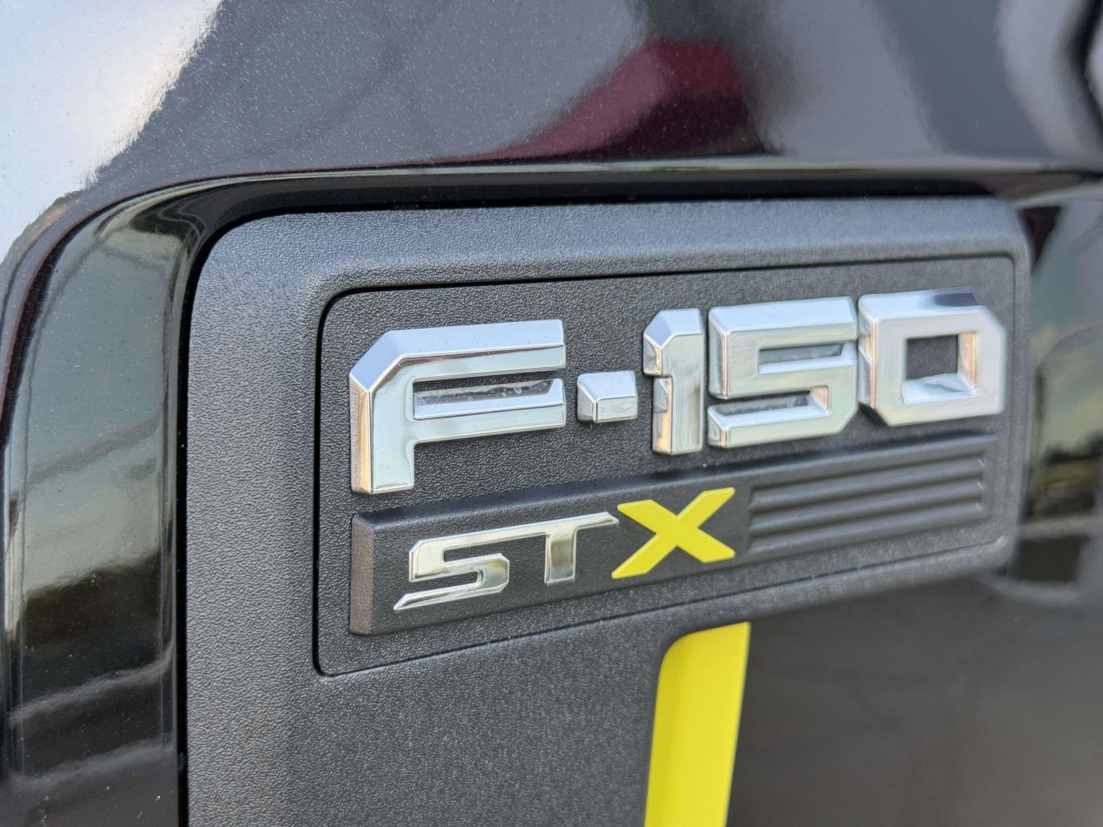 Used 2025 Ford F150 STX w/ Equipment Group 200A AWD/4WD image 8