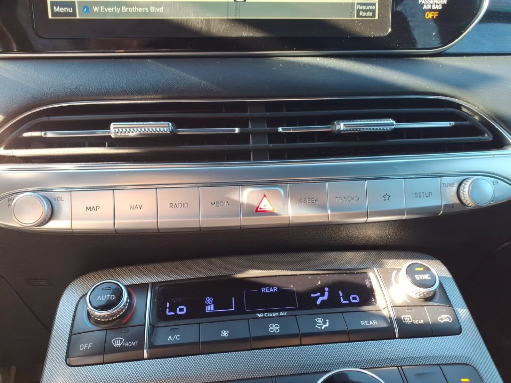 Used 2020 Hyundai Palisade Limited FWD image 17