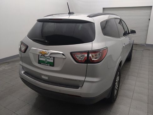 Used 2016 Chevrolet Traverse LT FWD image 7