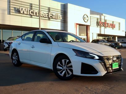 New 2025 Nissan Altima 2.5 S