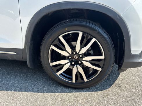 Used 2022 Honda Pilot Elite image 12