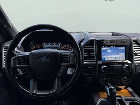 Used 2017 Ford F150 Limited image 28